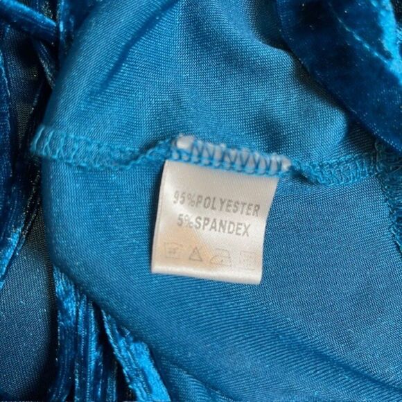 Shane Justin Runway Women's Velour Stretch Crop Tie Front Blouse Blue Large - Picture 6 of 9